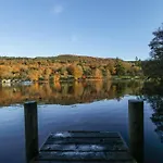 Lakeside View Feriehus *